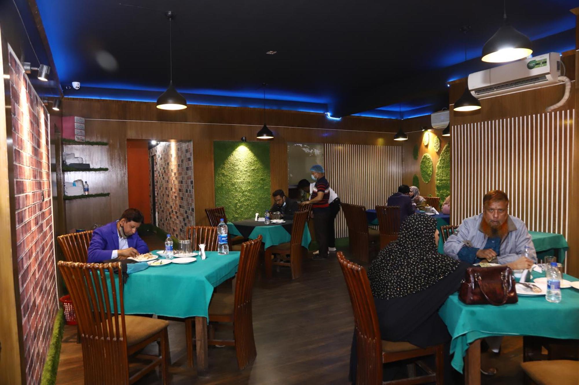 Rezala Restaurant And Residence Dhaka Luaran gambar
