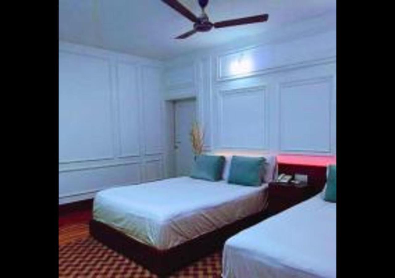 Rezala Restaurant And Residence Dhaka Luaran gambar