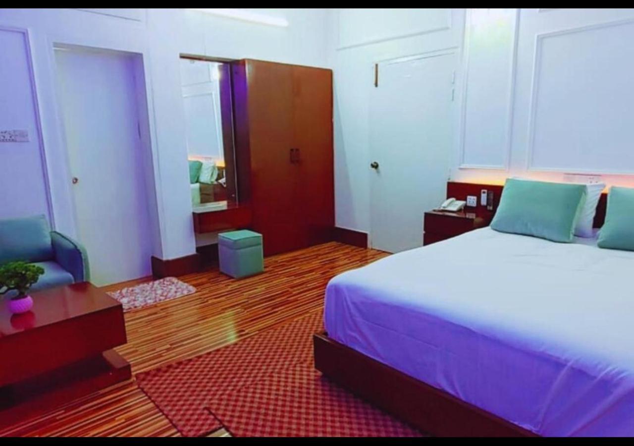 Rezala Restaurant And Residence Dhaka Luaran gambar